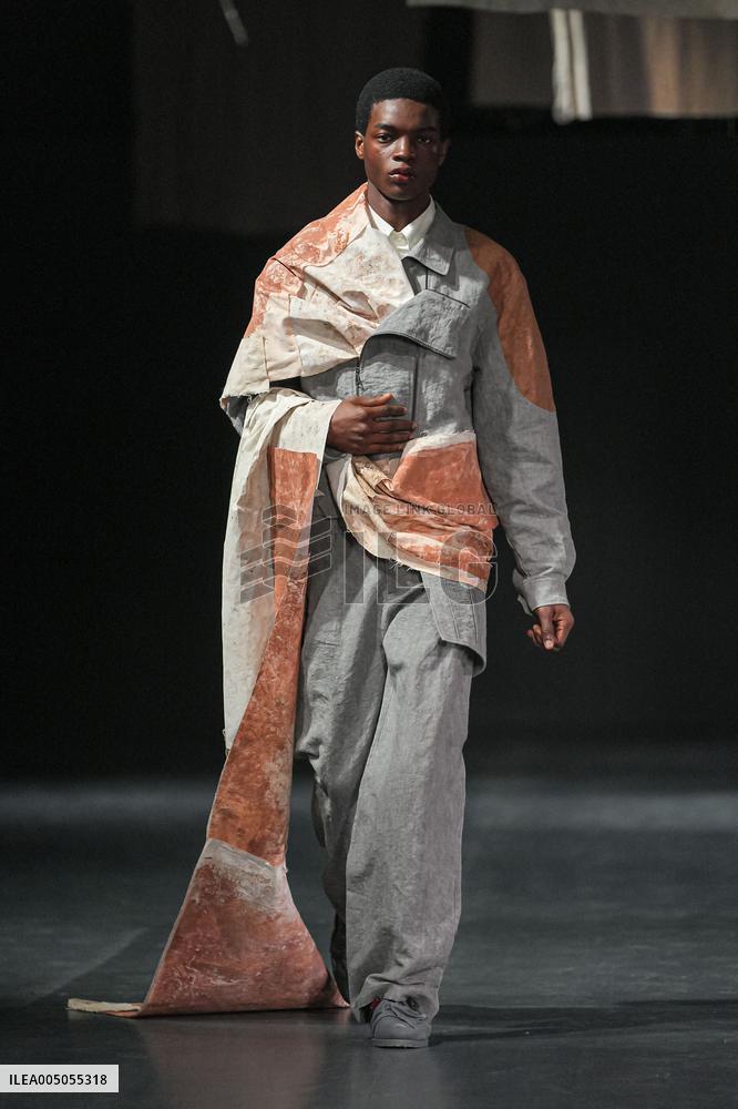 MFW - QASIMI Runway