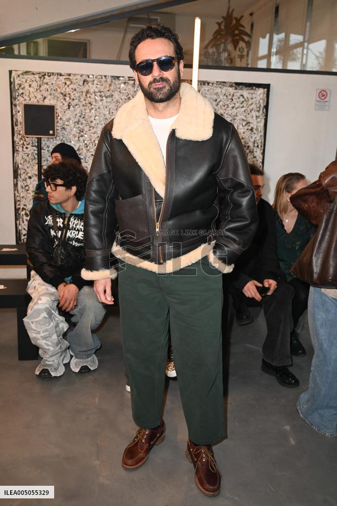 MFW - Celebs At Simon Cracker Show