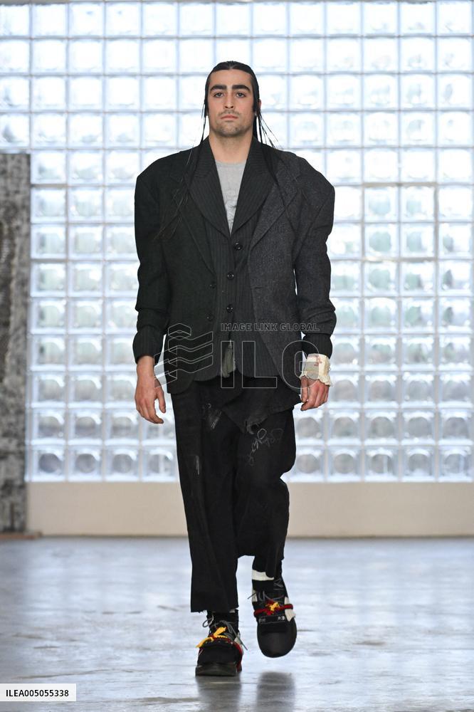 MFW - Simon Cracker Runway