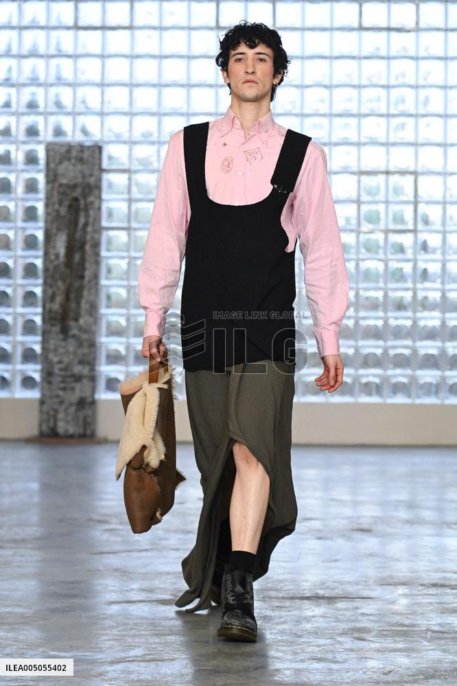 MFW - Simon Cracker Runway