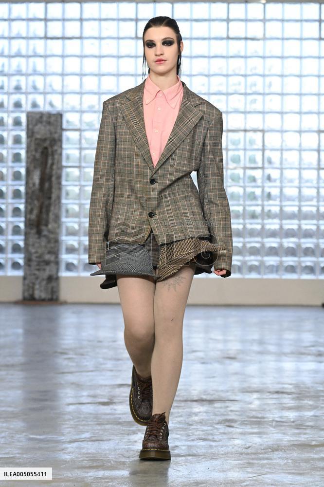 MFW - Simon Cracker Runway