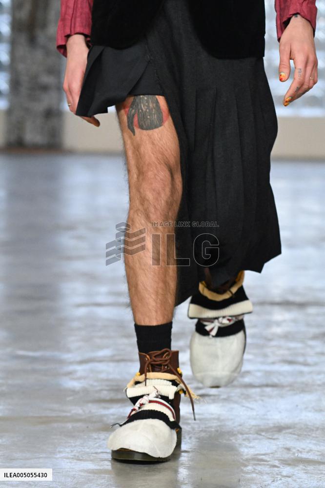 MFW - Simon Cracker Runway