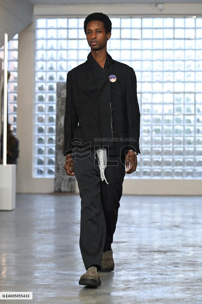 MFW - Simon Cracker Runway