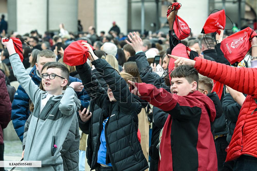 Pope Leo XIV Delivers Sunday Angelus Prayer - Vatican