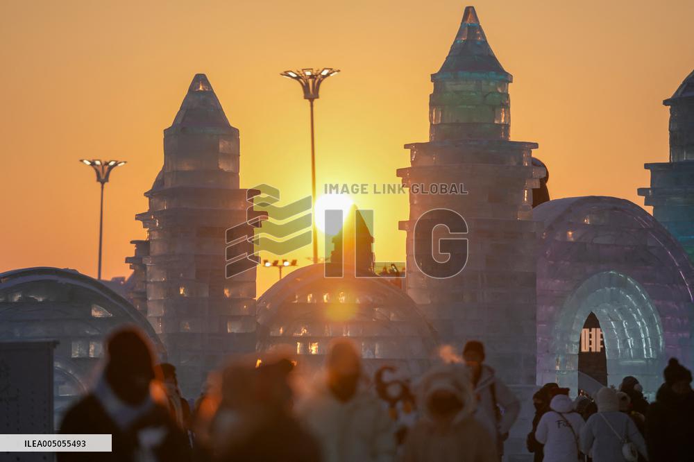 The World's Largest Ice And Snow Theme Park Harbin Ice-Snow World - China