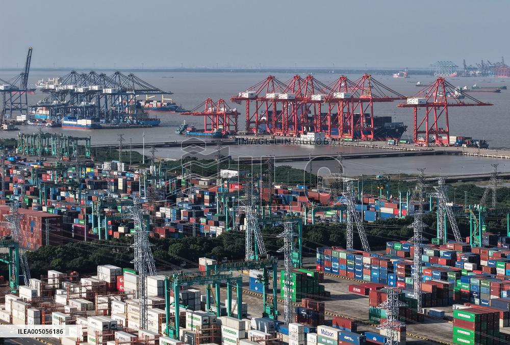 Shanhai Port Container Trade Terminal