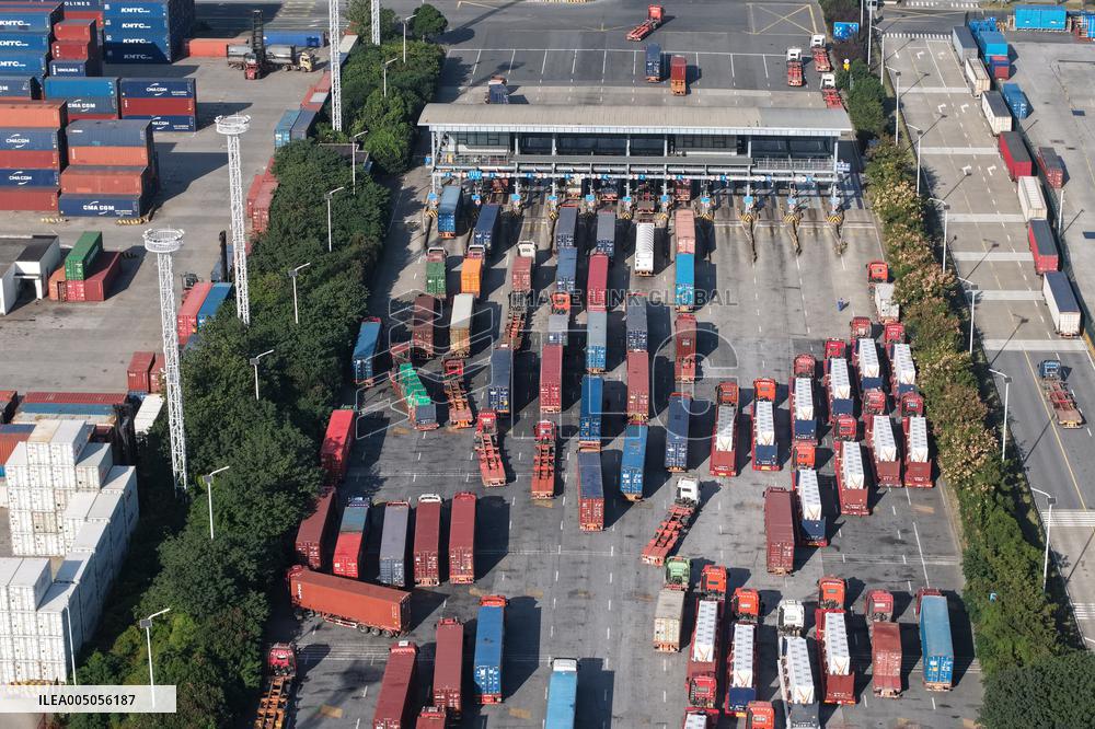 Shanhai Port Container Trade Terminal