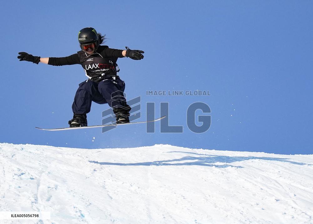 Snowboard: World Cup in Laax
