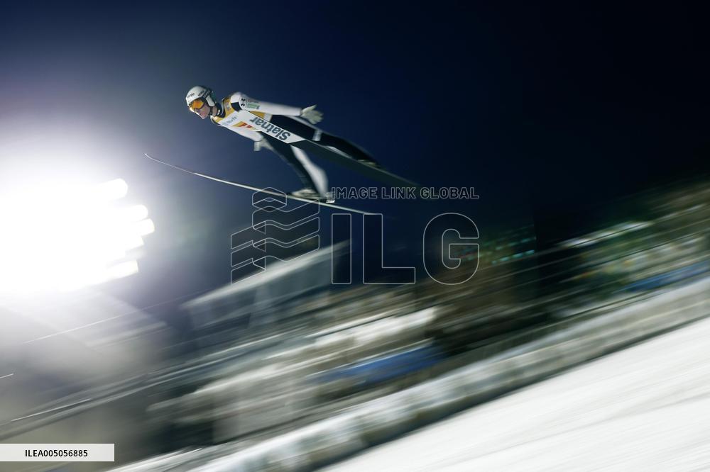 Ski jumping: World Cup in Sapporo
