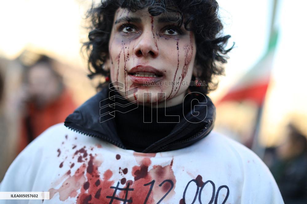 March For Iran Rally In Support Of The Iranian People - Paris