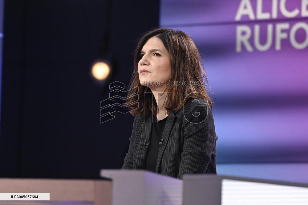 Alice Rufo On Dimanche En Politique - Paris