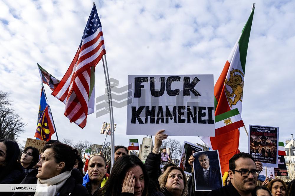 Pro Crown Prince Reza Pahlavi Protrest - Paris