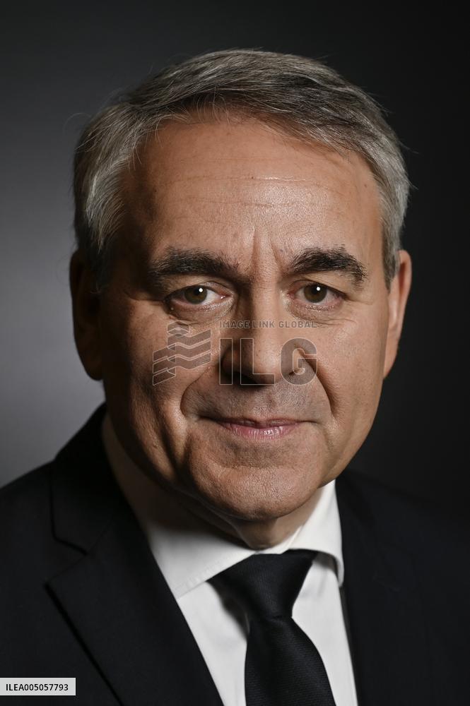 avier Bertrand On Dimanche En Politique - Paris