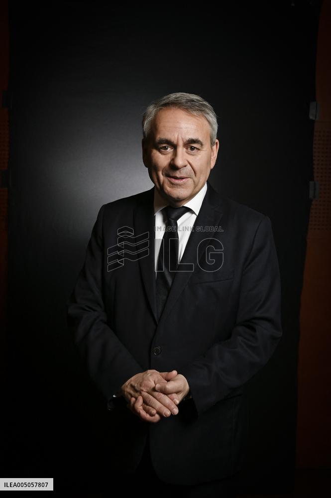 avier Bertrand On Dimanche En Politique - Paris