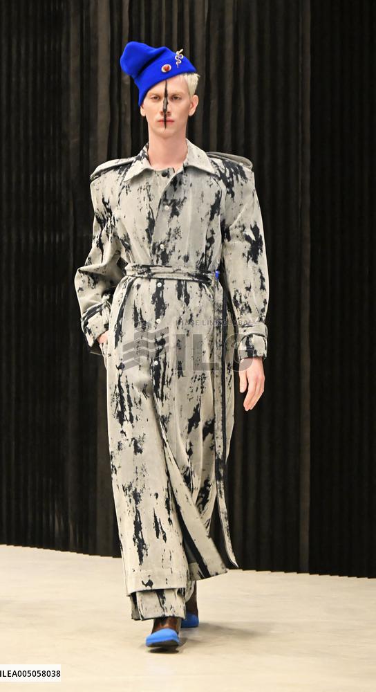 MFW - Victor Hart Runway