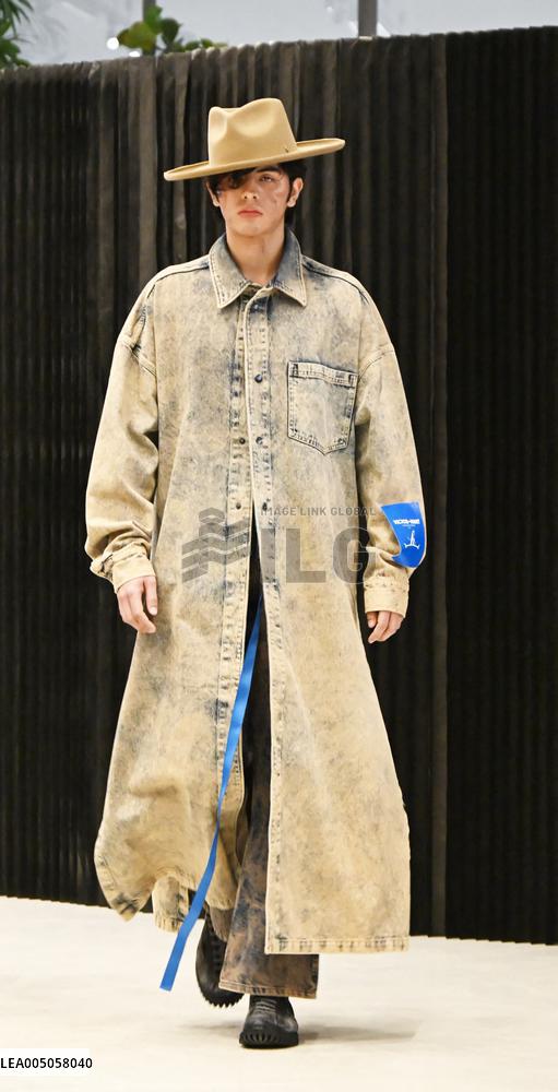 MFW - Victor Hart Runway