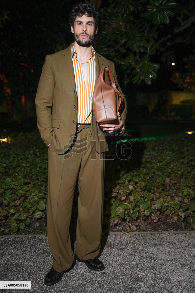 MFW - Tod s Presentation