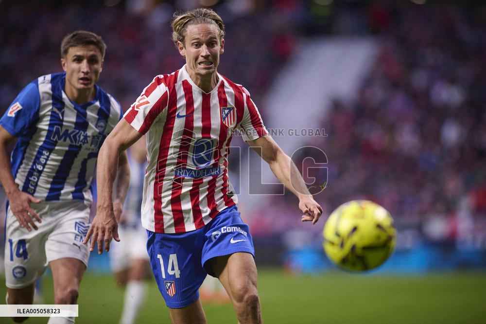 La Liga - Atletico de Madrid v Deportivo Alaves