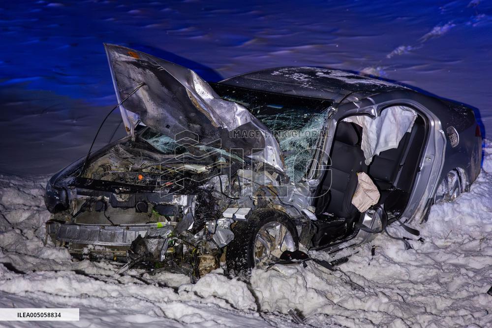 Wintry traffic conditions