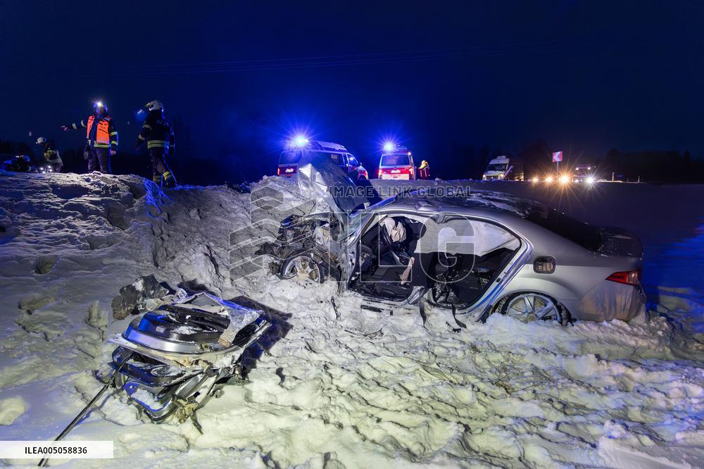 Wintry traffic conditions