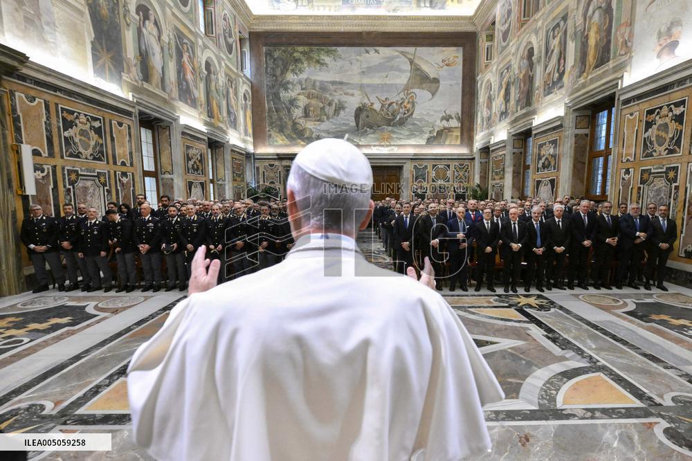 Pope Leo XIV Meets Italy’s Inspectorate for Public Security for Vatican City - Vatican