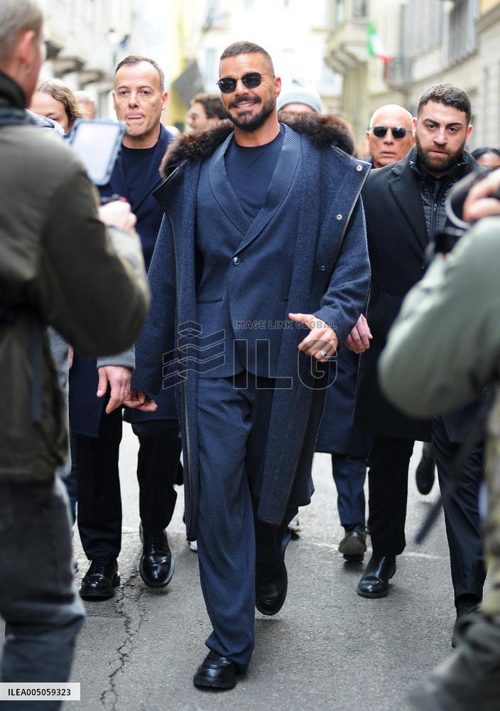 MFW - Ricky Martin Leaves Armani