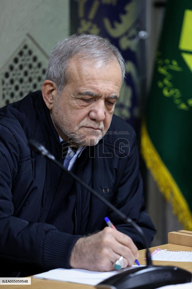 Iran's President Meeting Supreme Leader's Representatives - Tehran