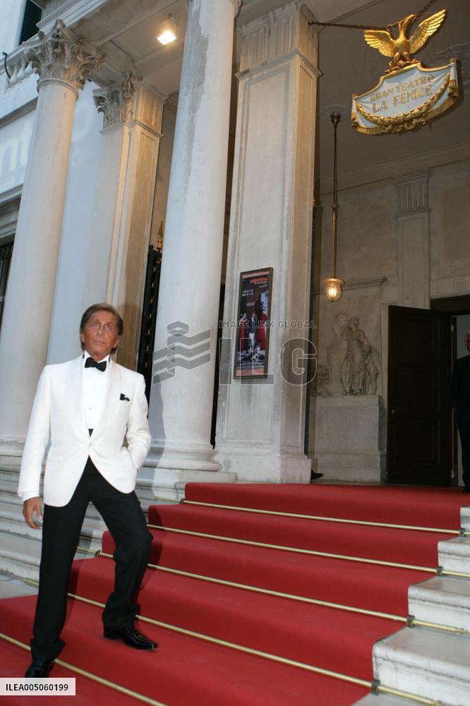 Italian Fashion Designer Valentino Dead At 93