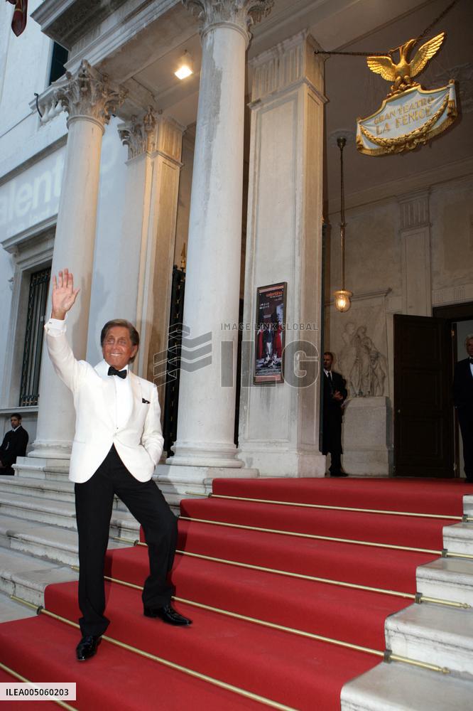 Italian Fashion Designer Valentino Dead At 93