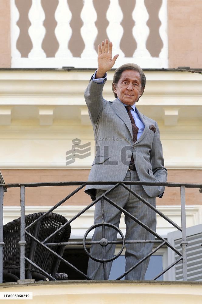 Italian Fashion Designer Valentino Dead At 93