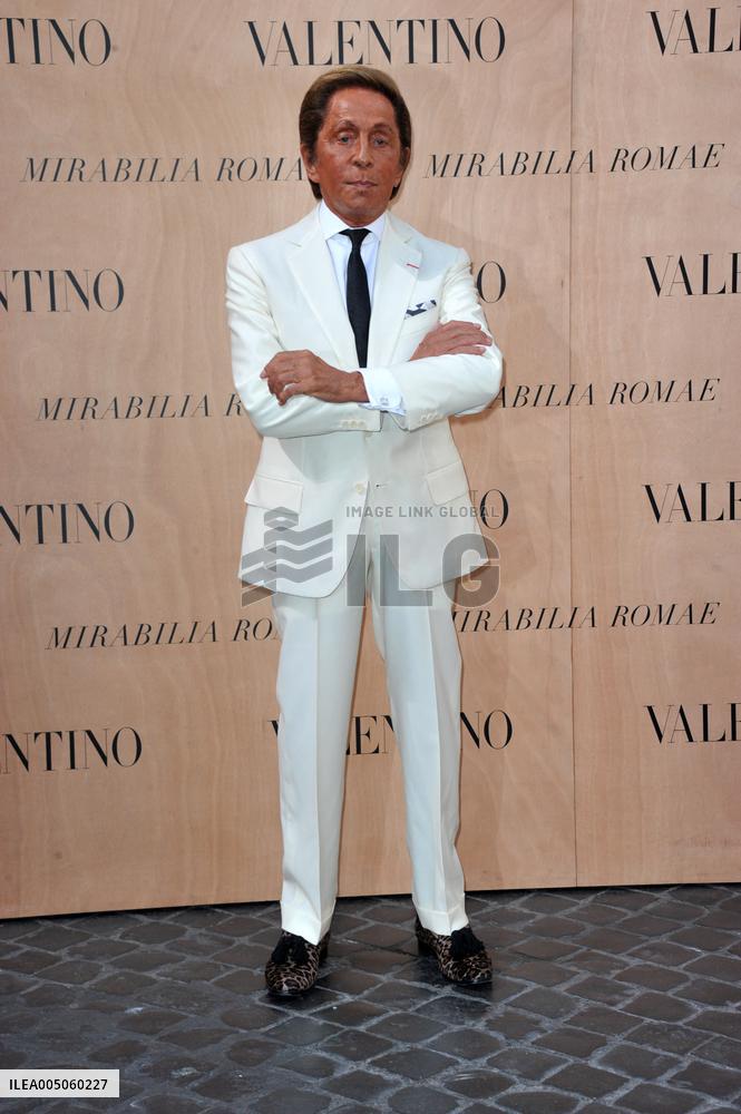 Italian Fashion Designer Valentino Dead At 93