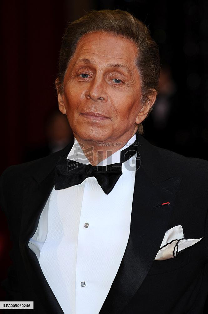 Italian Fashion Designer Valentino Dead At 93