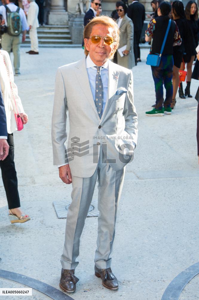 Italian Fashion Designer Valentino Dead At 93