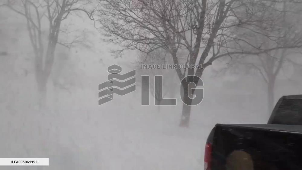 US: Snow Squall Warning and Travel Advisory Issued for Upstate New York