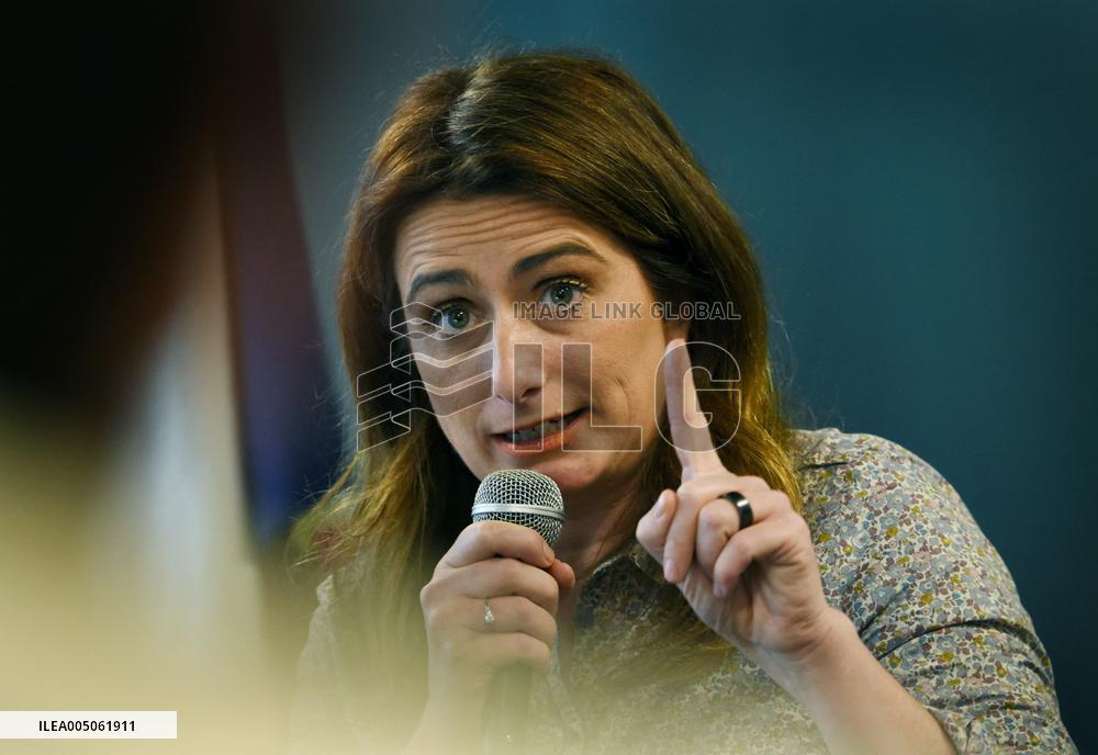 Marine Tondelier Press Conference - Paris
