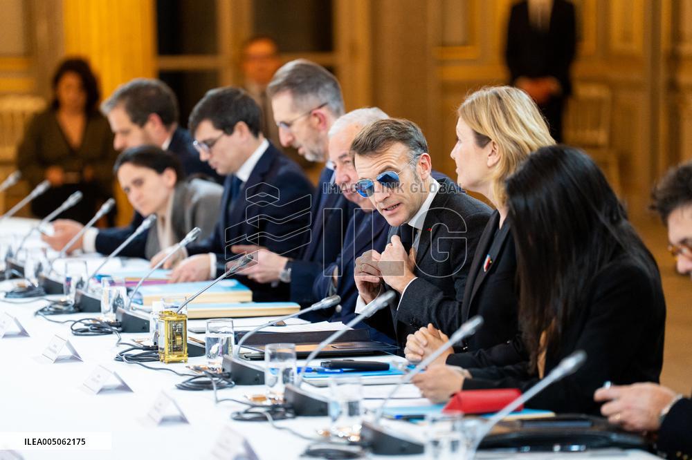 Meeting For New Caledonia - Paris