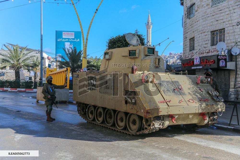 Hebron Curfew - West Bank