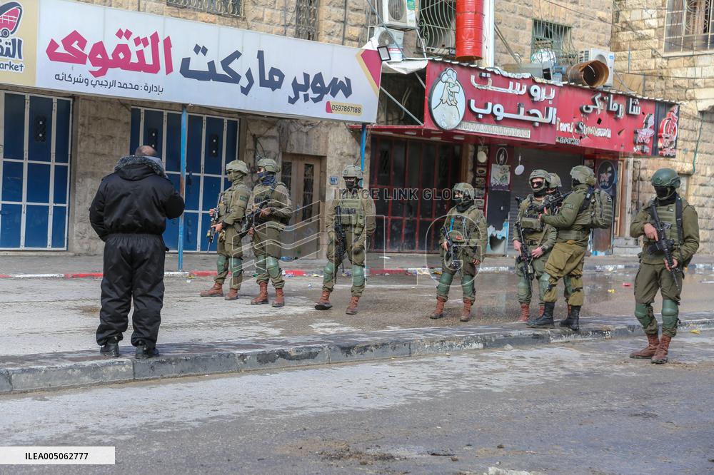 Hebron Curfew - West Bank