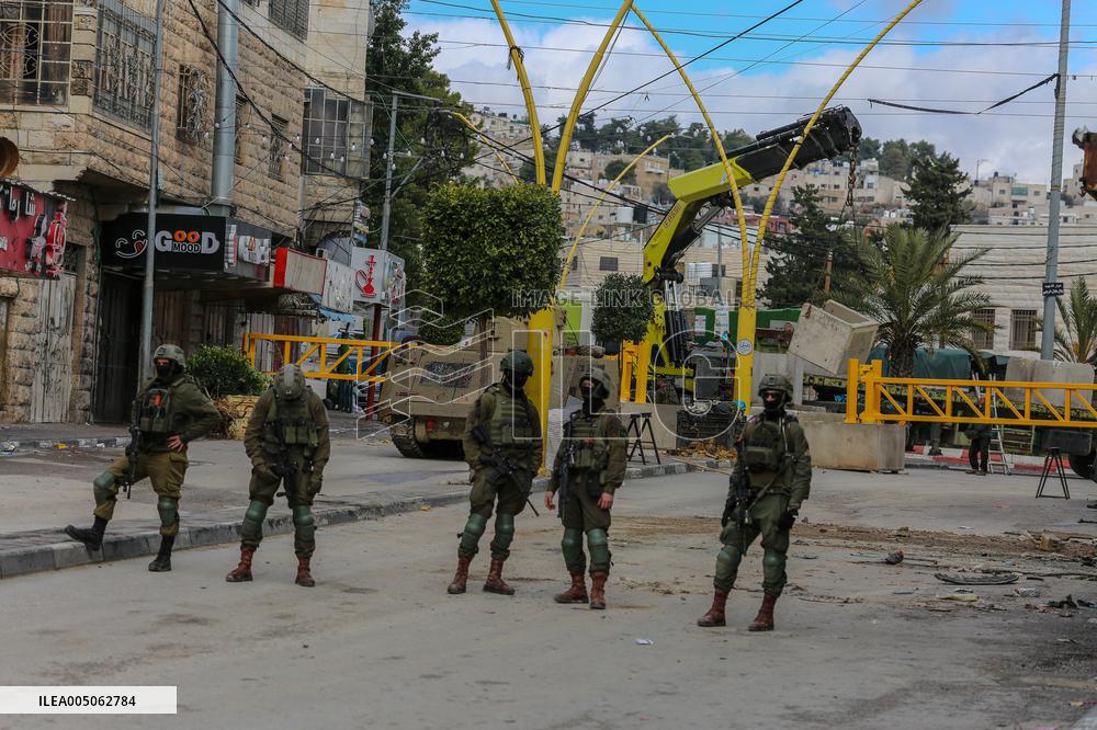 Hebron Curfew - West Bank