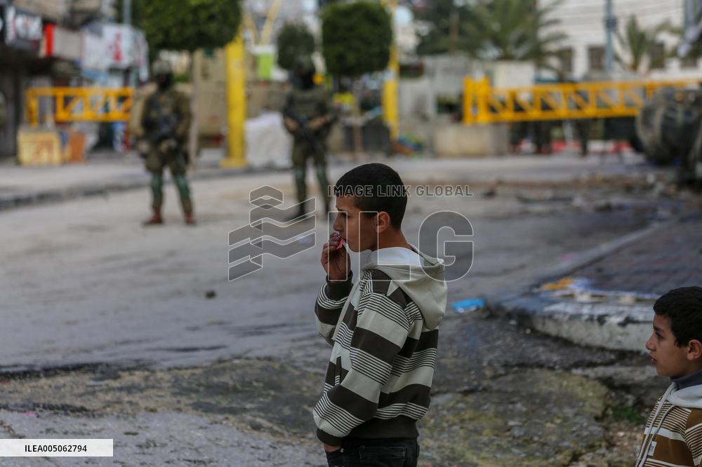 Hebron Curfew - West Bank