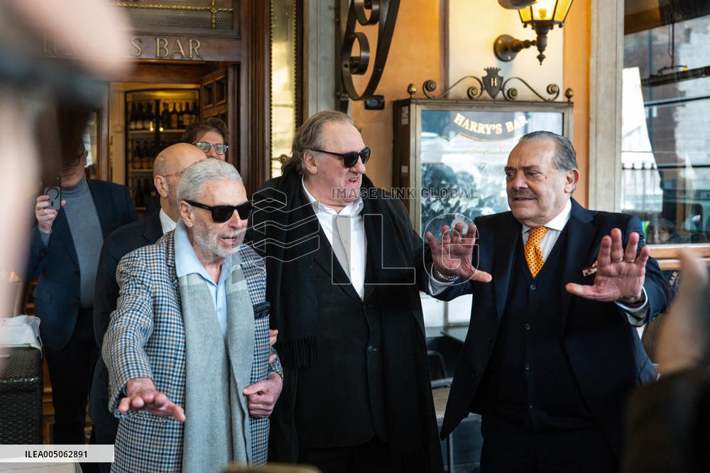 Gerard Depardieu Reconciles With Rino Barillari - Rome