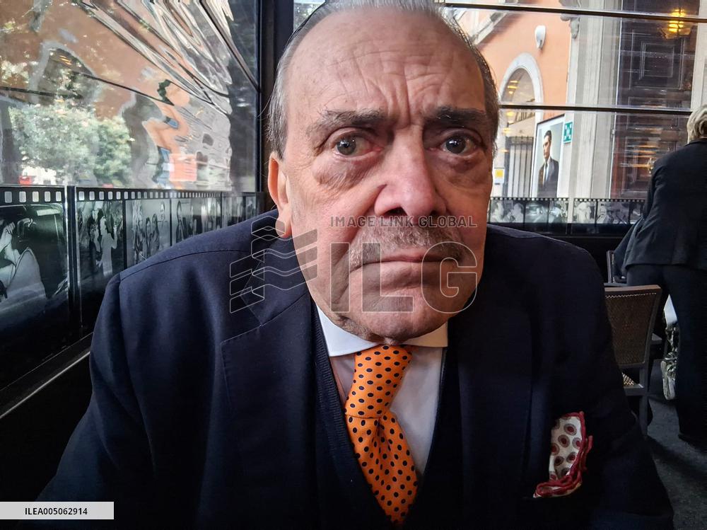 Gerard Depardieu Reconciles With Rino Barillari - Rome