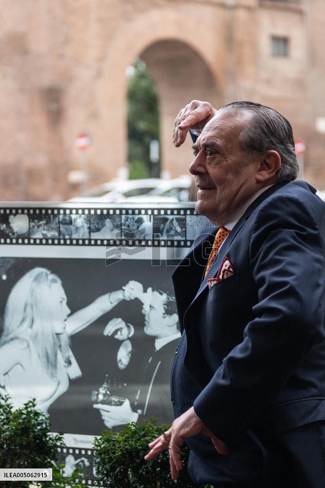 Gerard Depardieu Reconciles With Rino Barillari - Rome