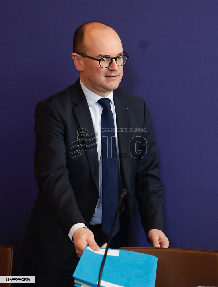 Sebastien Martin At Press Conference - Paris