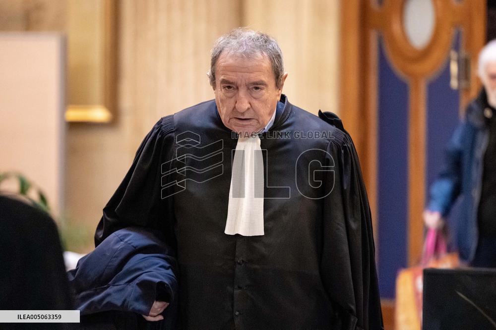 Trial of Marine Le Pen and RN s officials during a break - Paris AJ