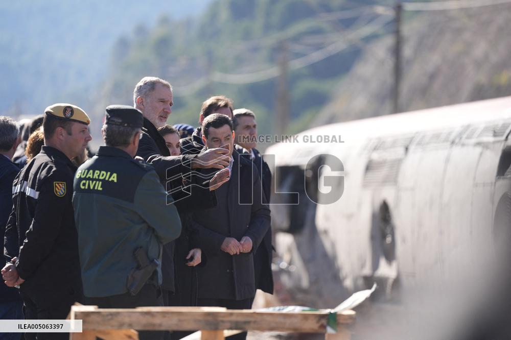 Royals Visit To Command Post After Adamuz Railway Train Accident - Spain