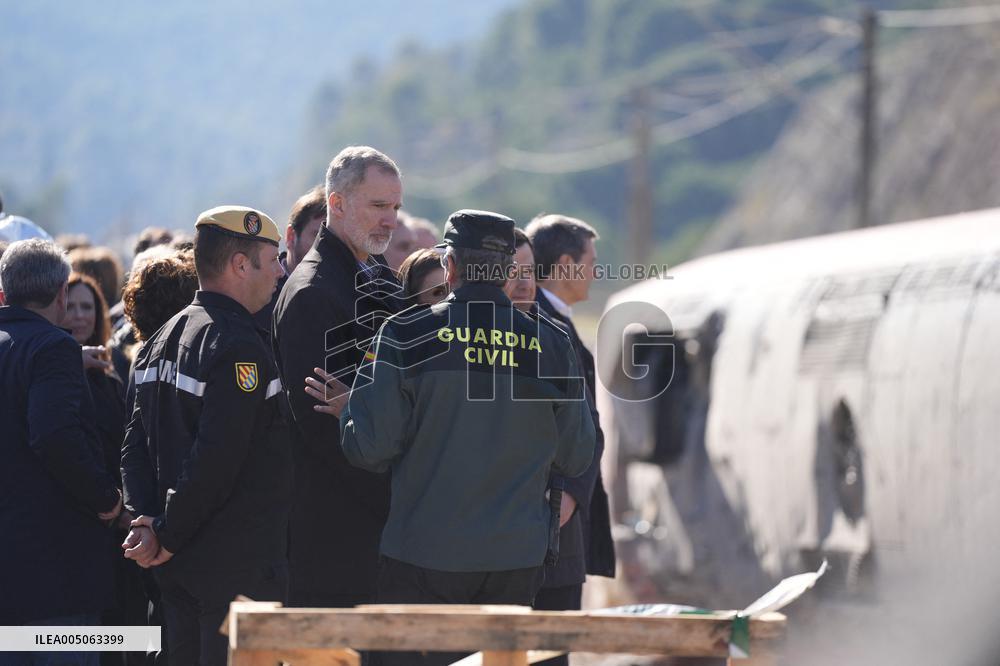 Royals Visit To Command Post After Adamuz Railway Train Accident - Spain