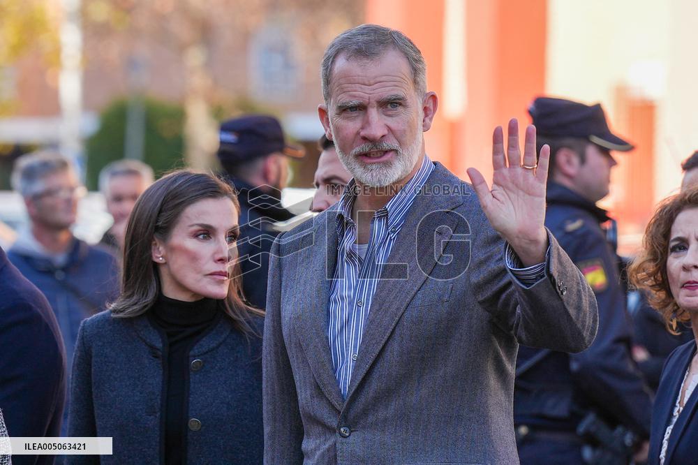 Royals Visit To Command Post After Adamuz Railway Train Accident - Spain