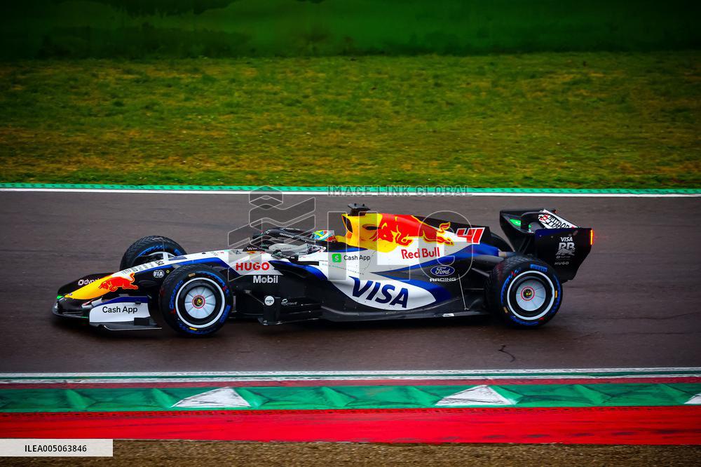 MOTORI - Formula 1 - Shakedown of VCARB Racing Bulls