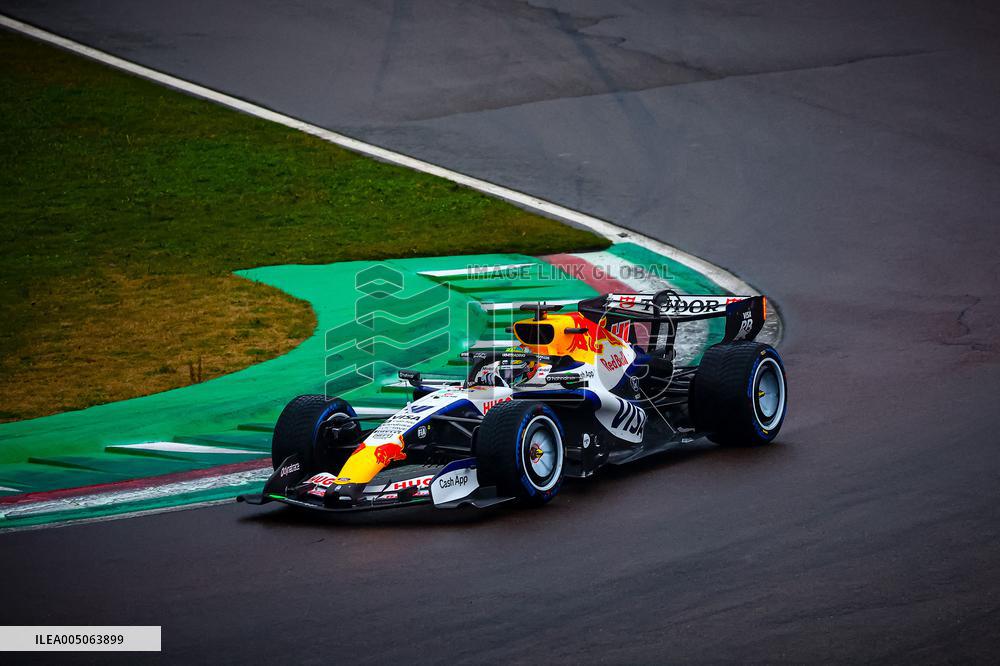MOTORI - Formula 1 - Shakedown of VCARB Racing Bulls